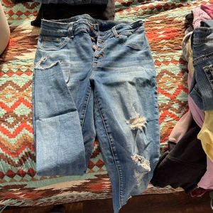 Maurice’s Medium skinny jeans